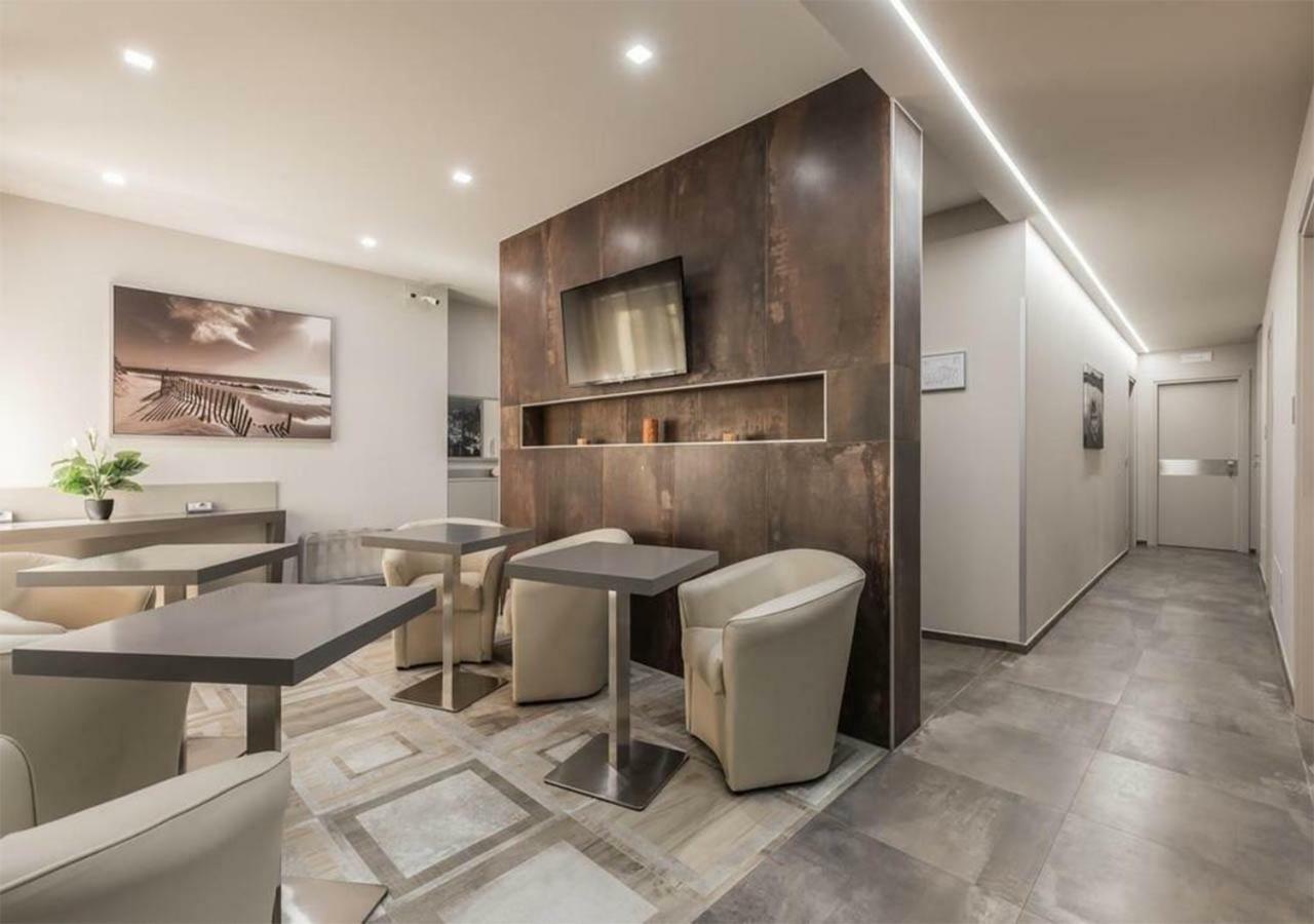 Astoria Deluxe Rooms Bologna Kültér fotó